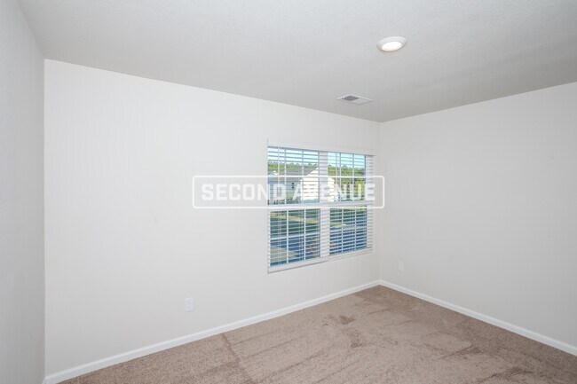 Building Photo - 1017 Sease Gdn Ct
