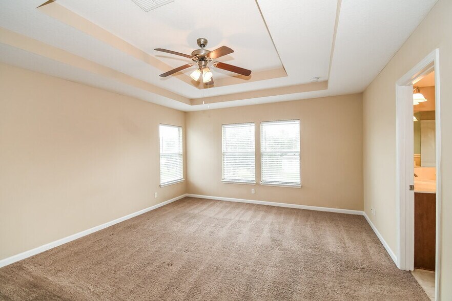 Building Photo - 4021 Ringneck Dr