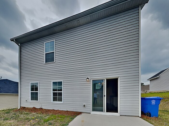 Building Photo - 331 Crooked Pne Ct