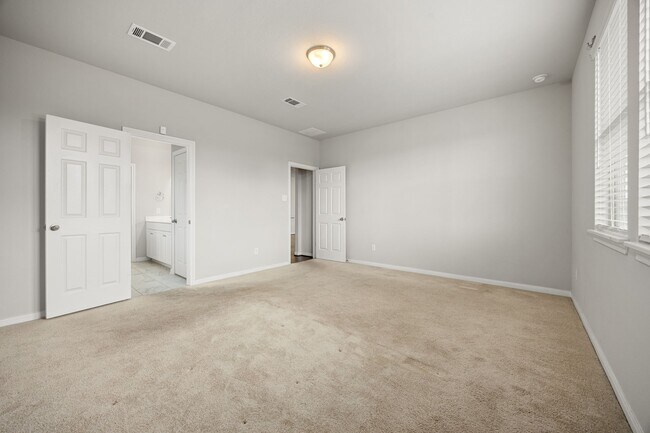 Building Photo - 10046 Granite Grove Ln