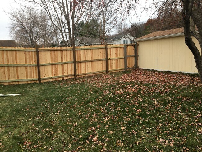 Building Photo - 3991 Whiting Ln