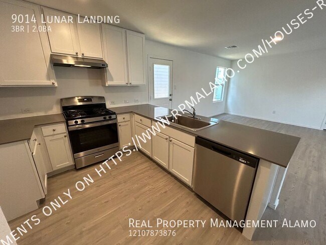 Building Photo - 9014 Lunar Lndg