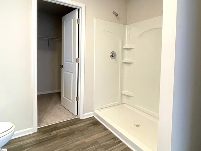 Building Photo - 4060 Garrison Ln