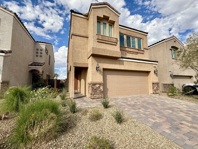 Building Photo - 4 BED, 2.5 BATH, 2 CAR-GARAGE, TWO-STORY, SINGLE FAMILY HOME FOR