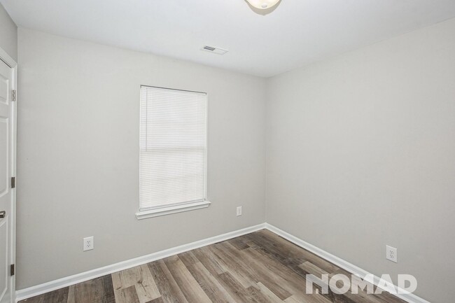 Building Photo - Charming 3BR House in Charlotte