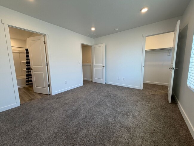 Building Photo - 1378 S 3640 E