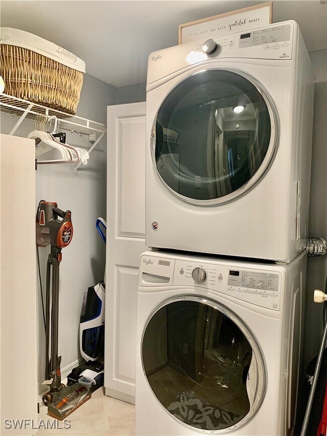 Building Photo - 157 Wading Bird Cir