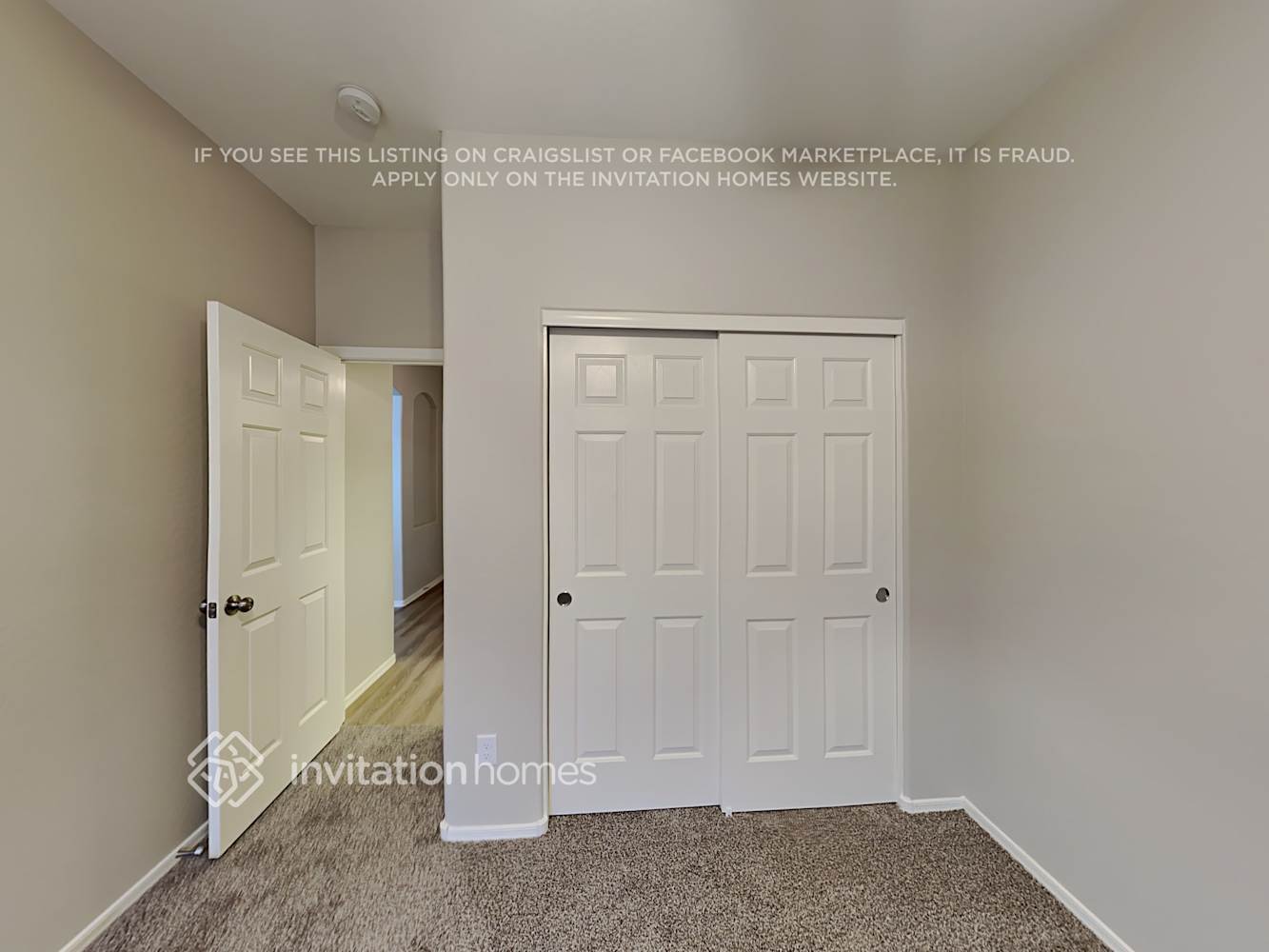 Building Photo - 6428 S 37th Ln