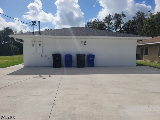 Building Photo - 2156 Edison Ave