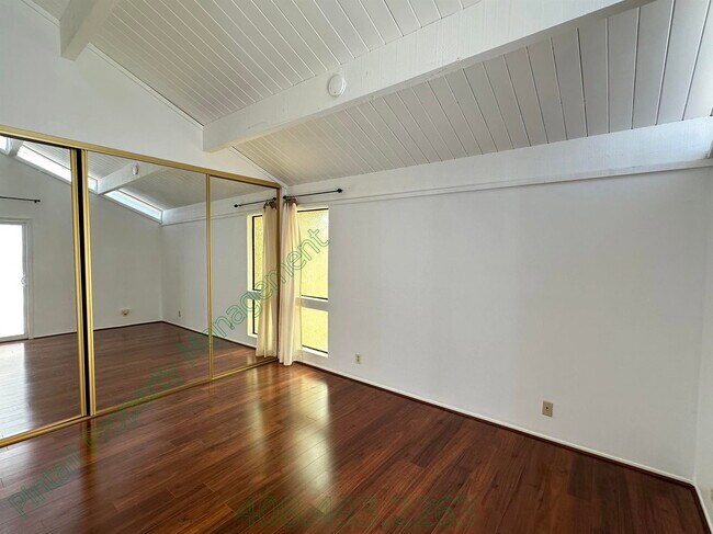 Building Photo - 802 Kingfisher Terrace