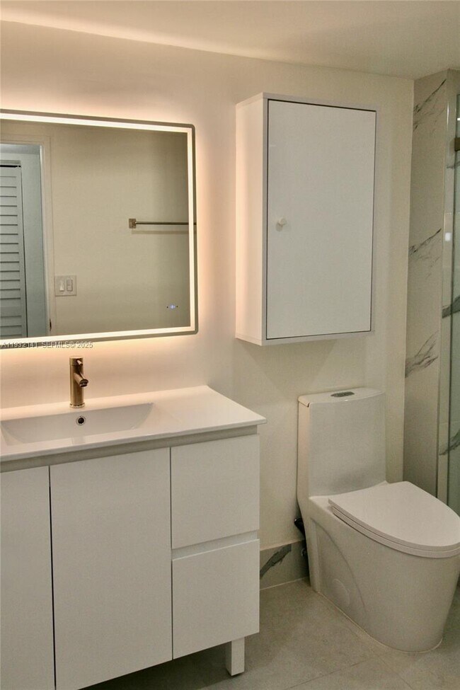 Building Photo - 4330 NW 79th Ave