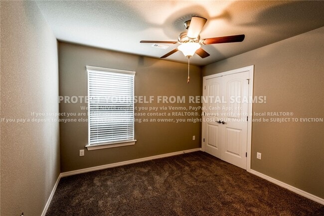 Building Photo - 4757 W Wales Dr