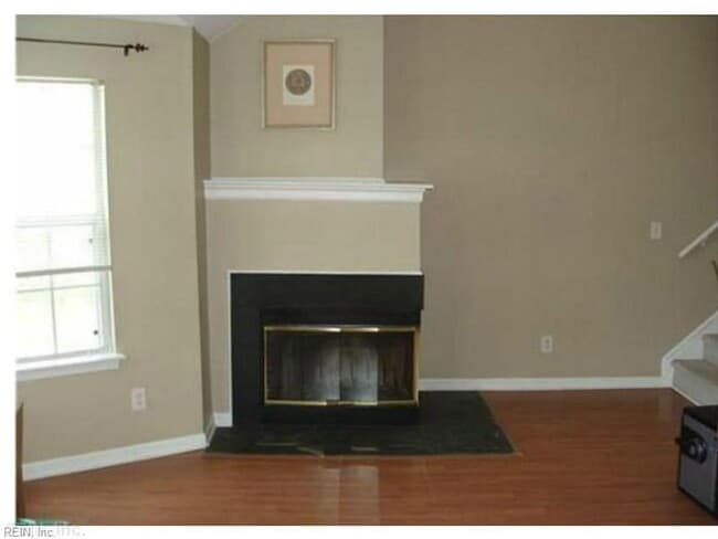 Building Photo - FOR RENT PRINCESS ANNE GARDENS!!