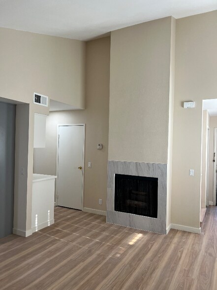 Building Photo - 4649 Maine Ave