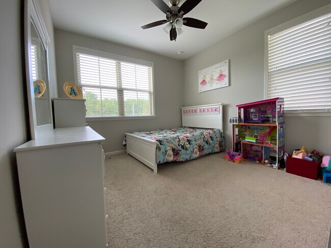 Bedroom 2 - 5508 Cameron Parc Dr