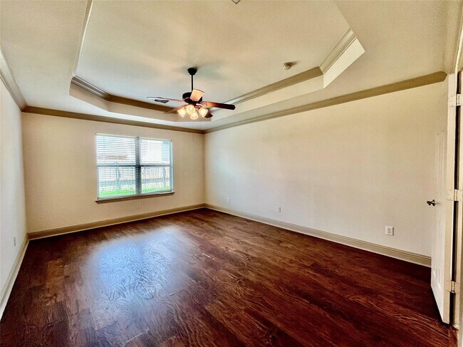 Building Photo - 1005 Tallahassee Dr