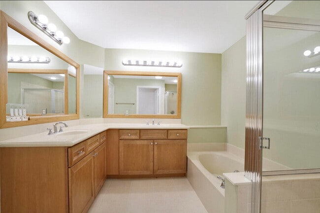 Building Photo - 16097 Poppy Seed Cir