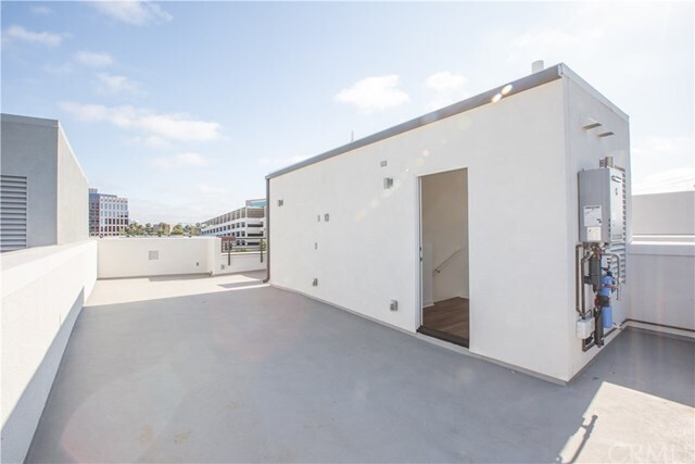 Building Photo - 170 placemark