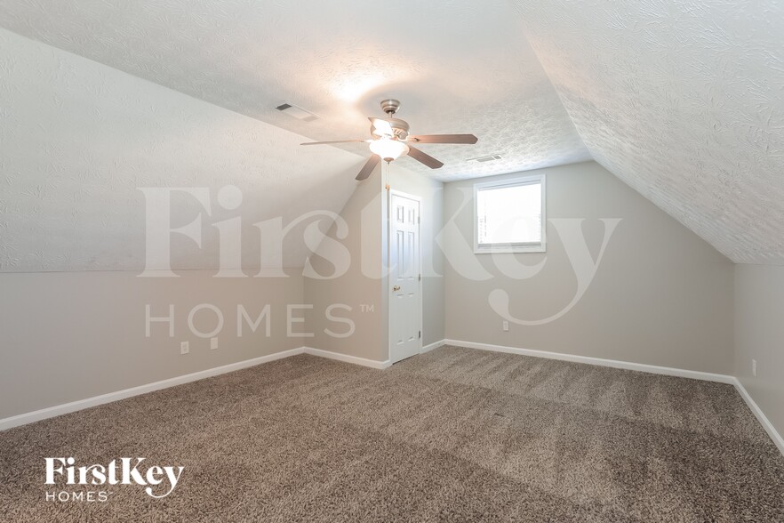 Building Photo - 115 Coldwater Dr