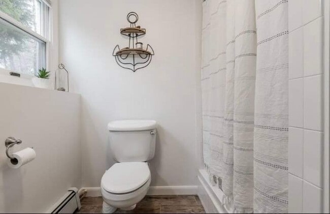 Building Photo - 9 Smith Ave