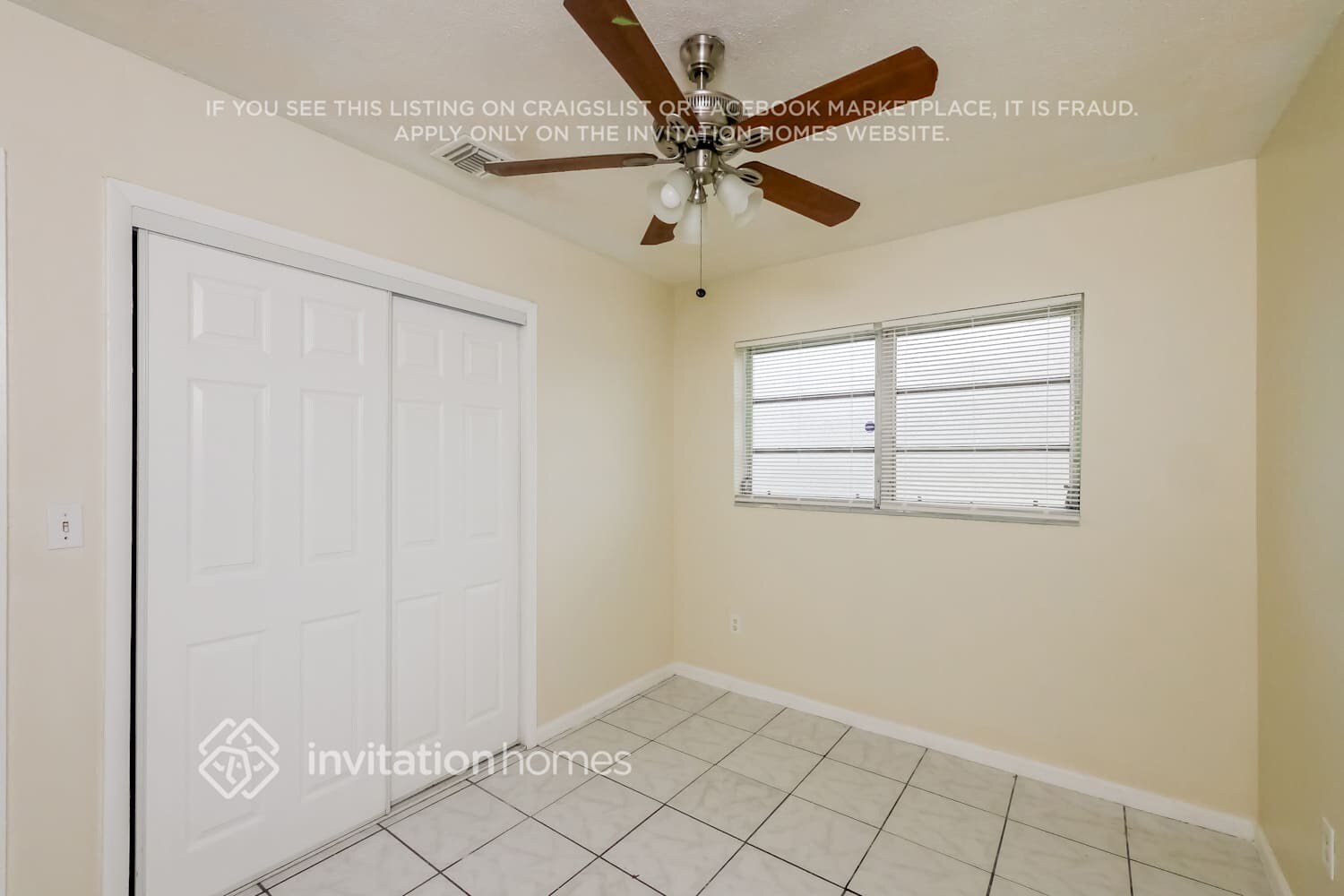 Building Photo - 998 NW 202nd St