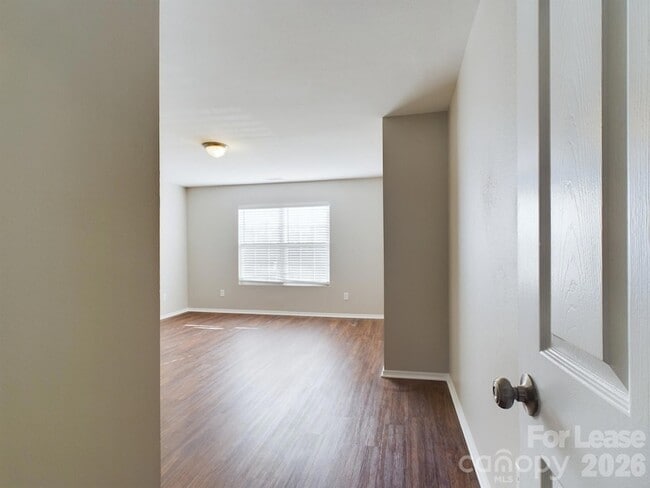 Building Photo - 12621 Dervish Ln