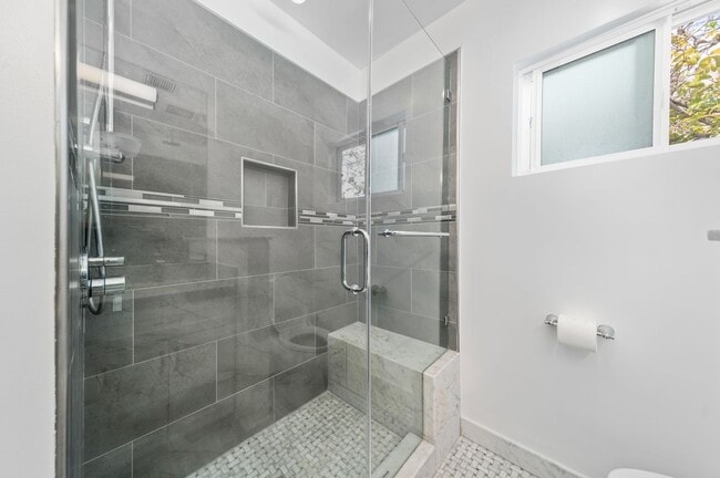 Building Photo - 136 N Hamel Dr