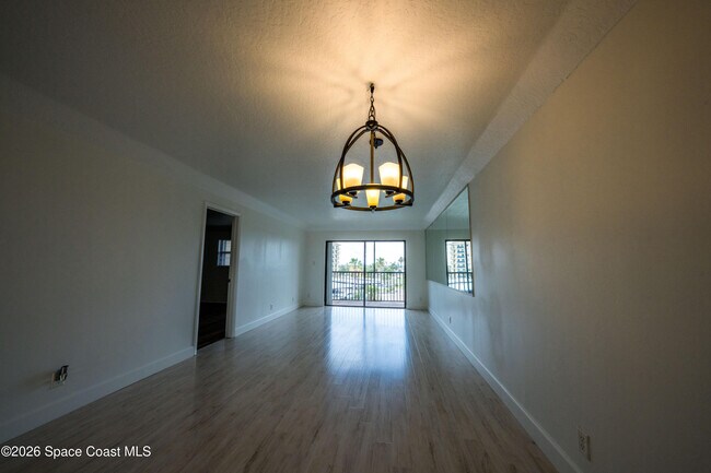 Building Photo - 500 Palm Springs Blvd