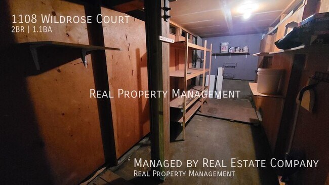 Building Photo - 1108 Wildrose Ct