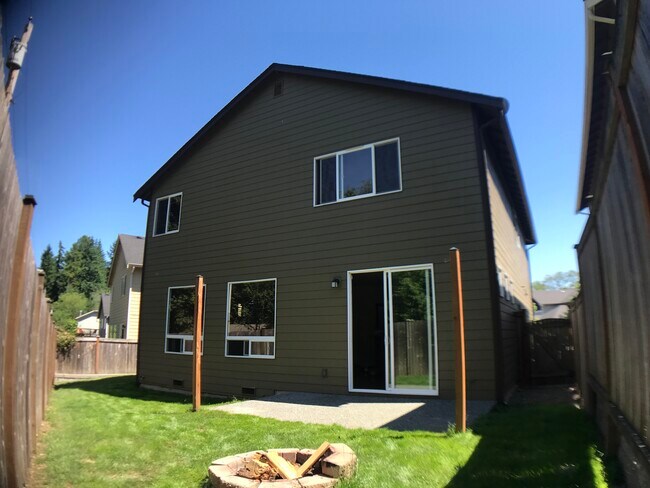 Building Photo - 1627 241st St SW