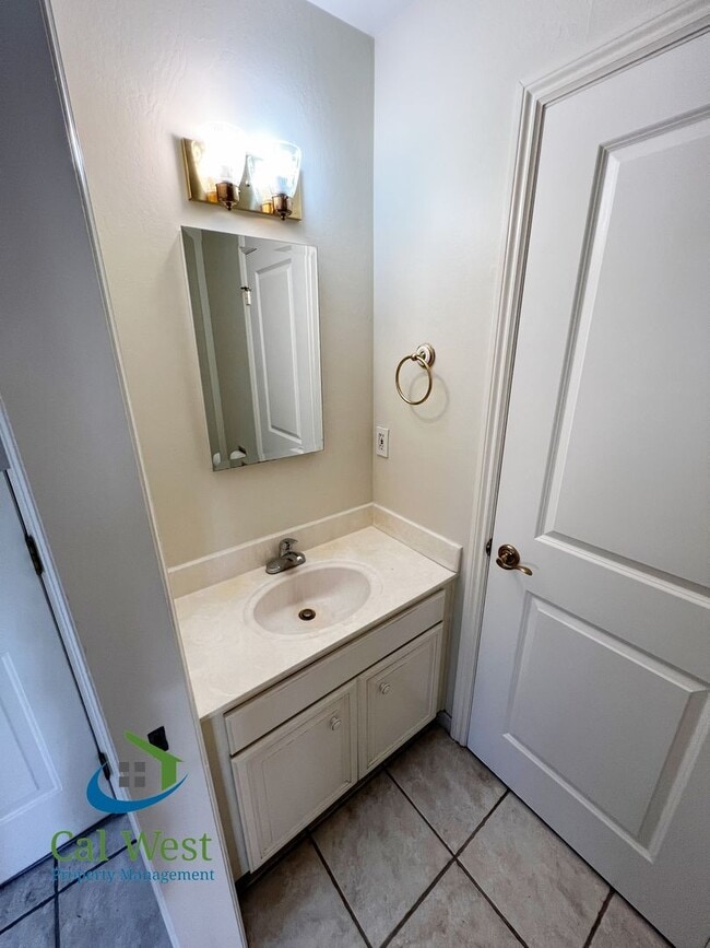 Building Photo - $4,695 - Beautiful 5 Bedroom 2.5 Bath Two ...