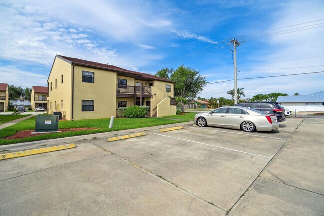 Building Photo - 5640 N Banana River Blvd