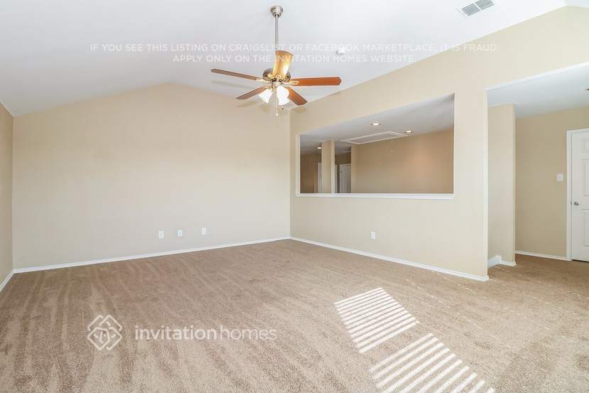 Building Photo - 1116 Melrose Dr