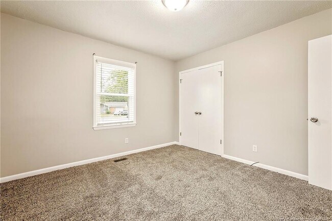 Building Photo - 336 Cadmium Ct