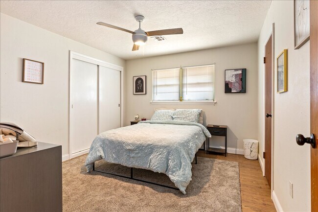 Building Photo - 3308 NW Atlanta Ave