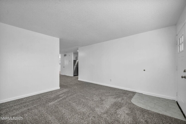 Building Photo - 1642 York Wy