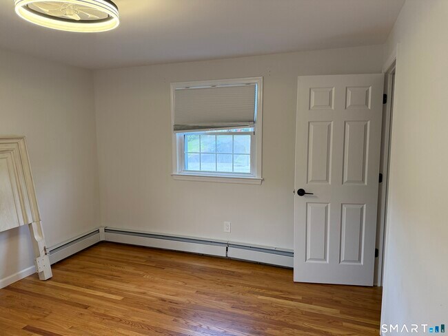Building Photo - 249 Virgo Dr