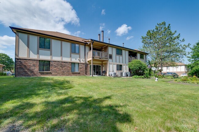Building Photo - 1232 Knottingham Ct