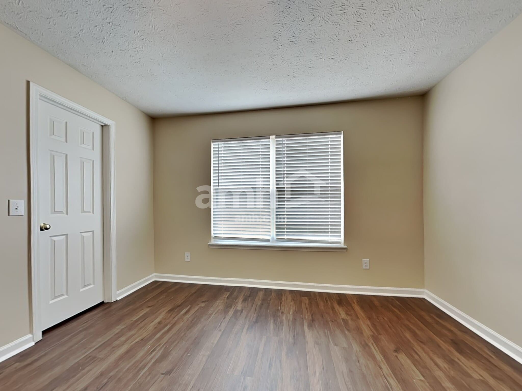 Building Photo - 5813 Columbia Cir