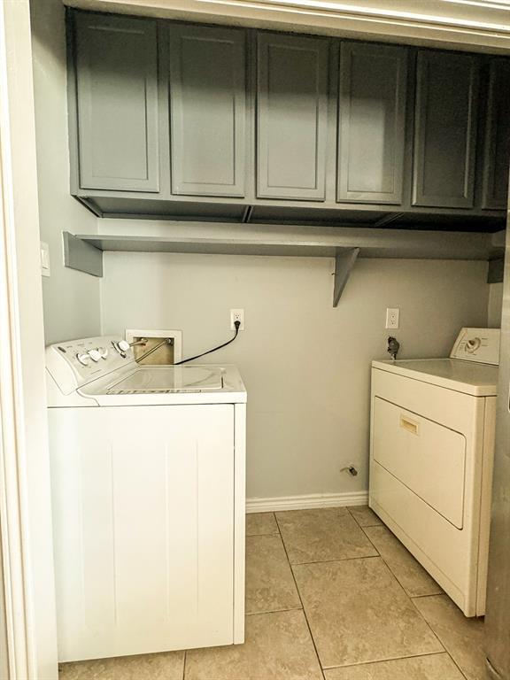 Building Photo - 1969 Country Village Blvd