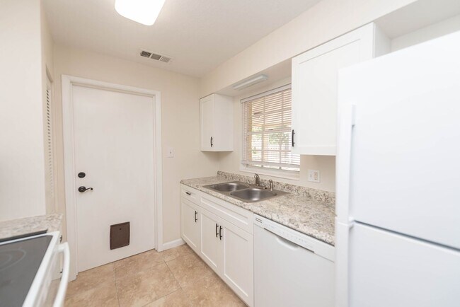 Building Photo - Indian Harbor Beach Stunner! Corner Lot Cl...