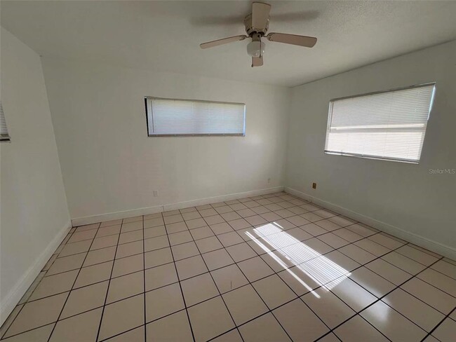 Building Photo - 4826 Indialantic Dr