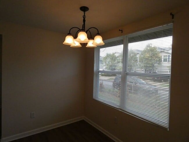 Building Photo - 1300 W Intendencia St