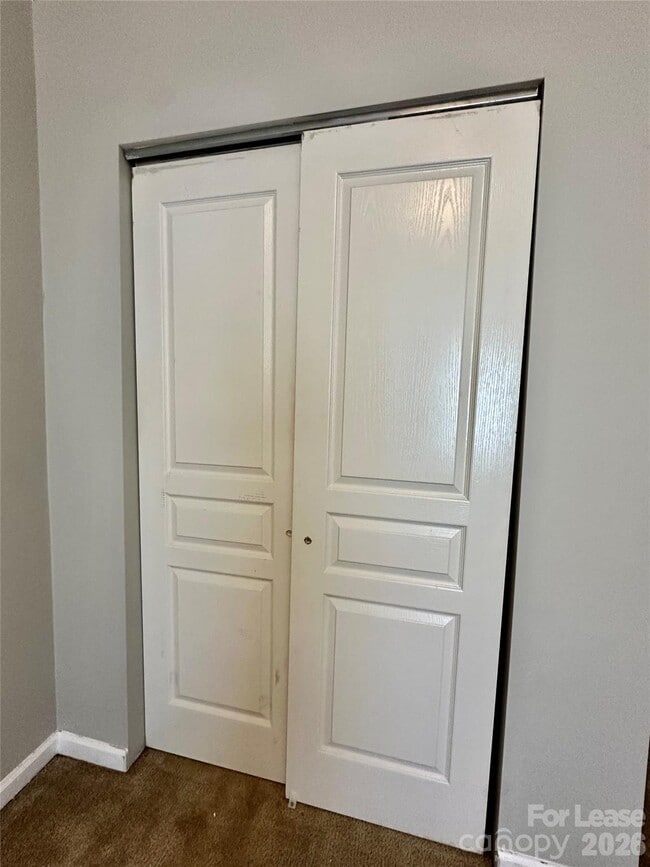 Building Photo - 12660 Persimmon Tree Dr