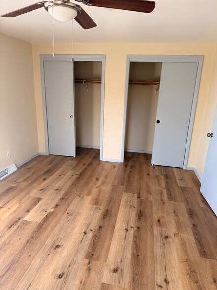 Building Photo - 12233 W Dearbourn Ave