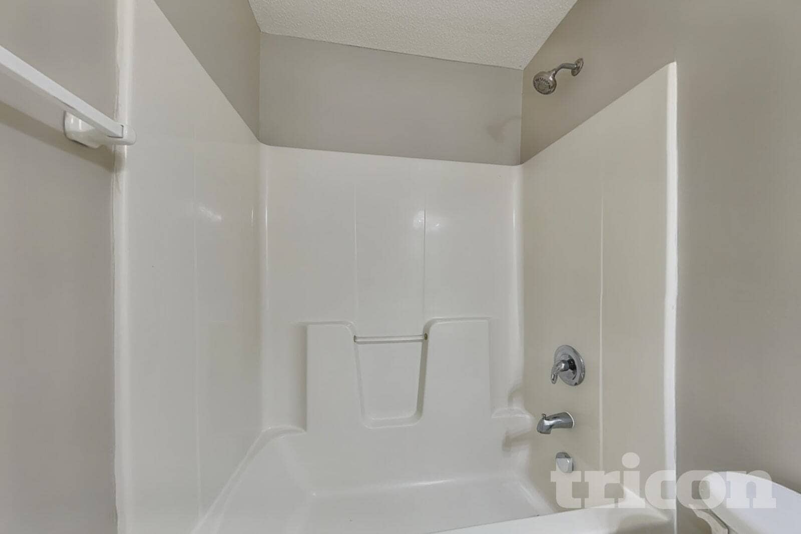 Building Photo - 2970 Galahad Way