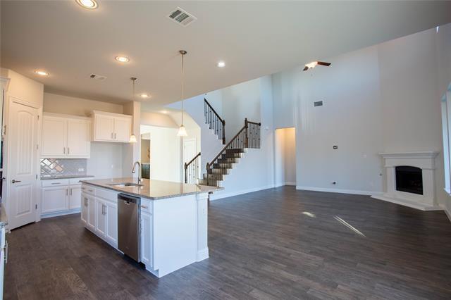 Building Photo - 7600 Clear Rapids Dr