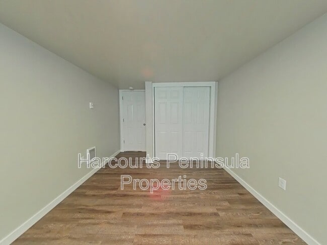 Building Photo - 1225 11th St