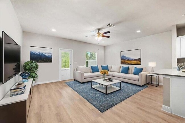 Building Photo - 64 Crossing Ln