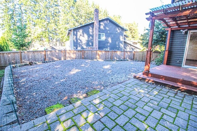 Building Photo - 17630 17th Dr SE